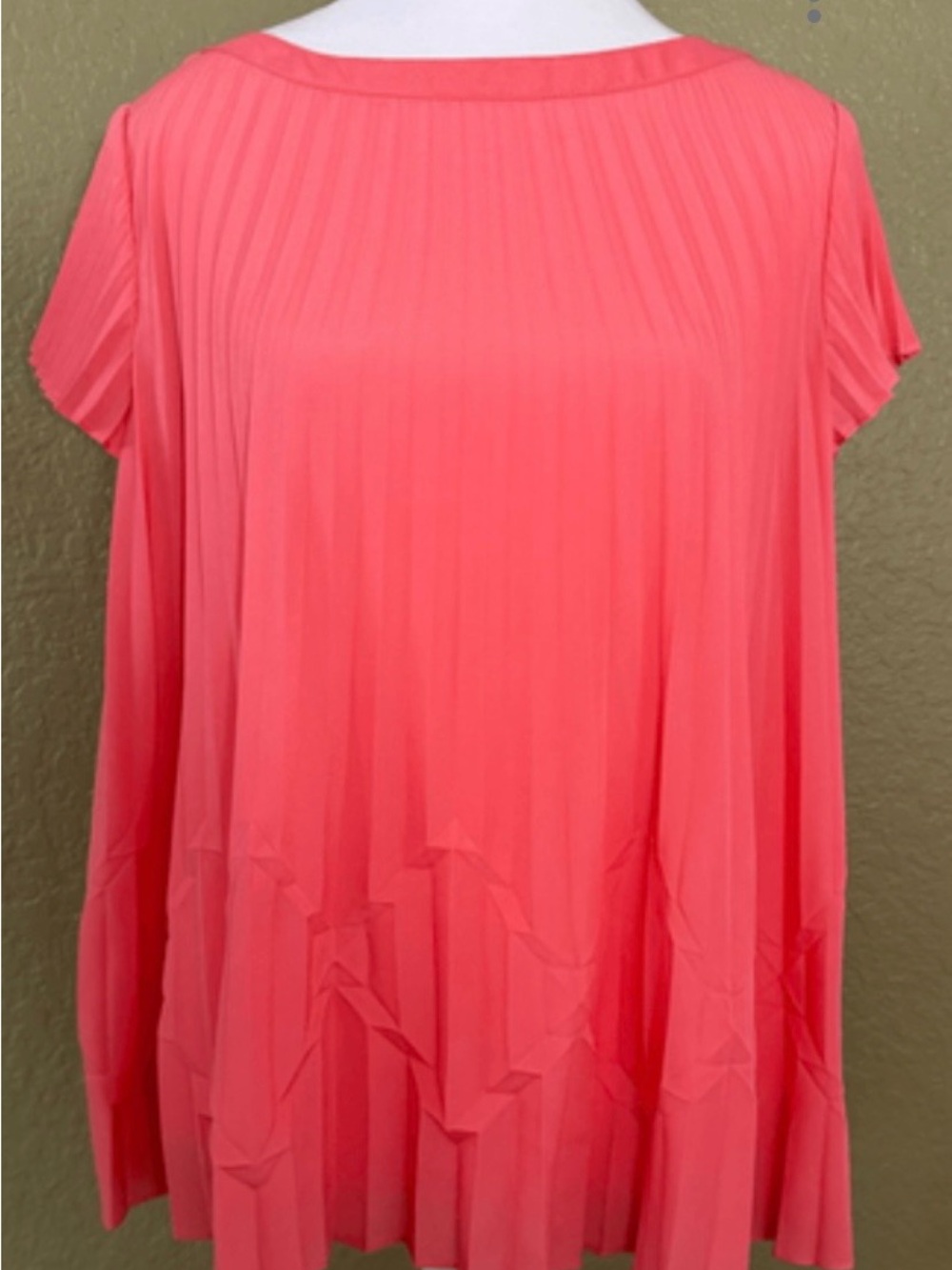 Ted Baker Pleated Short Sleeve Tunic in Coral Pink
